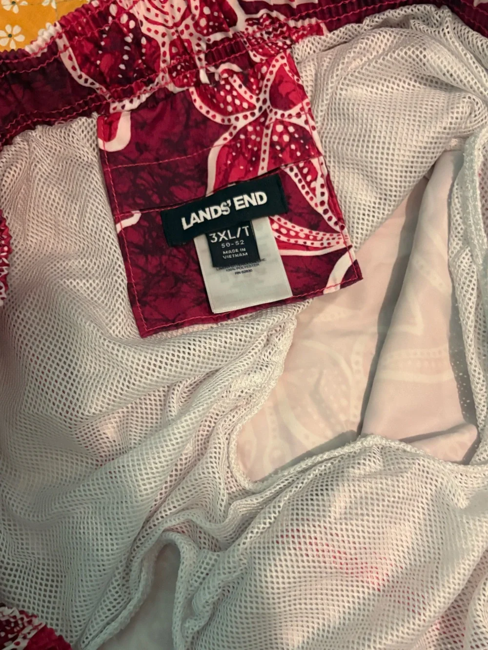 Lands' End Men's Burgundy Floral Swim Trunks 3XL